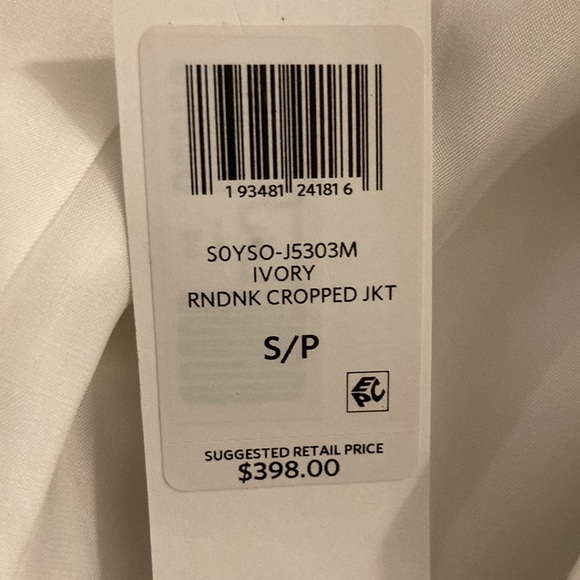 Small white Eileen Fisher jacket. NWT never worn. - Picture 2 of 5